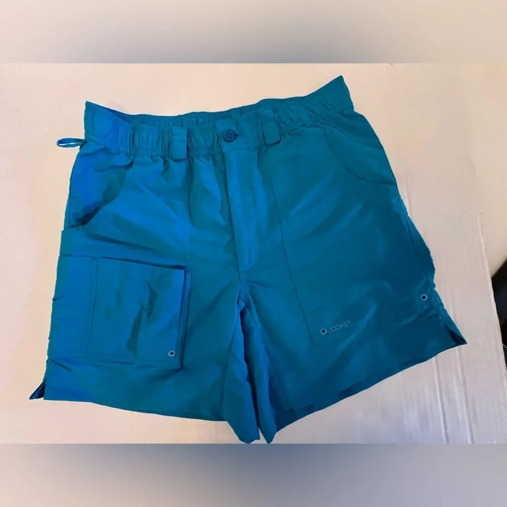 COAST PAWLEYS ISLAND LADIES SHORTS. SIZE S. TURQUOISE